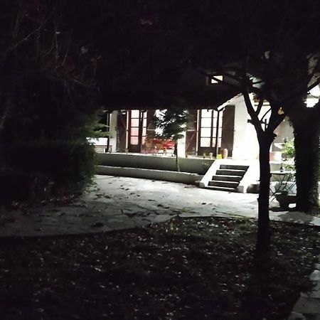 Villa Αρχοντικο Στουσ Προποδεσ Του Ορουσ Διρφυσ Loutsa  Exterior foto